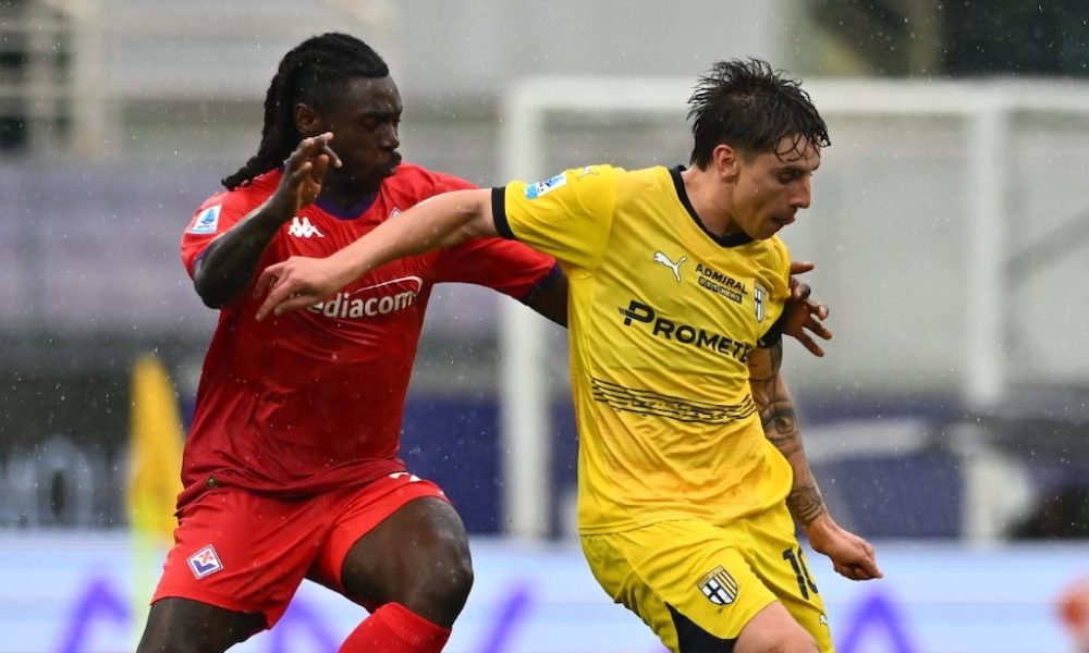 Moise Kean e Adrian Bernabe in Fiorentina Parma 0 0 32a giornata Serie A 2024 2025