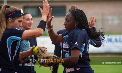 Rachele e Khady in Pubbliservice Old Parma vs Bertazzoni Collecchio 4a giornata Serie A1 softball 2025 foto Simone Ferrari