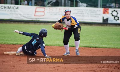 Tondini scivola in seconda in Pubbliservice Old Parma vs Bertazzoni Collecchio 4a giornata Serie A1 softball 2025 foto Simone Ferrari