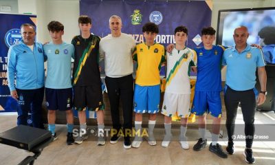 presentazione dellalleanza sportiva tra AFA Internacional e ACD Colorno Calcio le nuove maglie per la prossima stagione