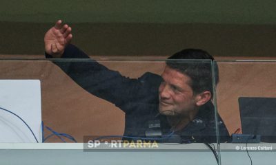 Atalanta Parma 2 3 38a giornata Serie A 2024 2025 il mister Cristian Chivu squalificato saluta dalla tribuna