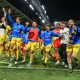 Da Ordóñez a Kouda: il Parma riparte da 38 giocatori 3 Atalanta Parma 2 3 38a giornata Serie A 2024 2025 la ola dei gialloblu sotto il settore ospiti