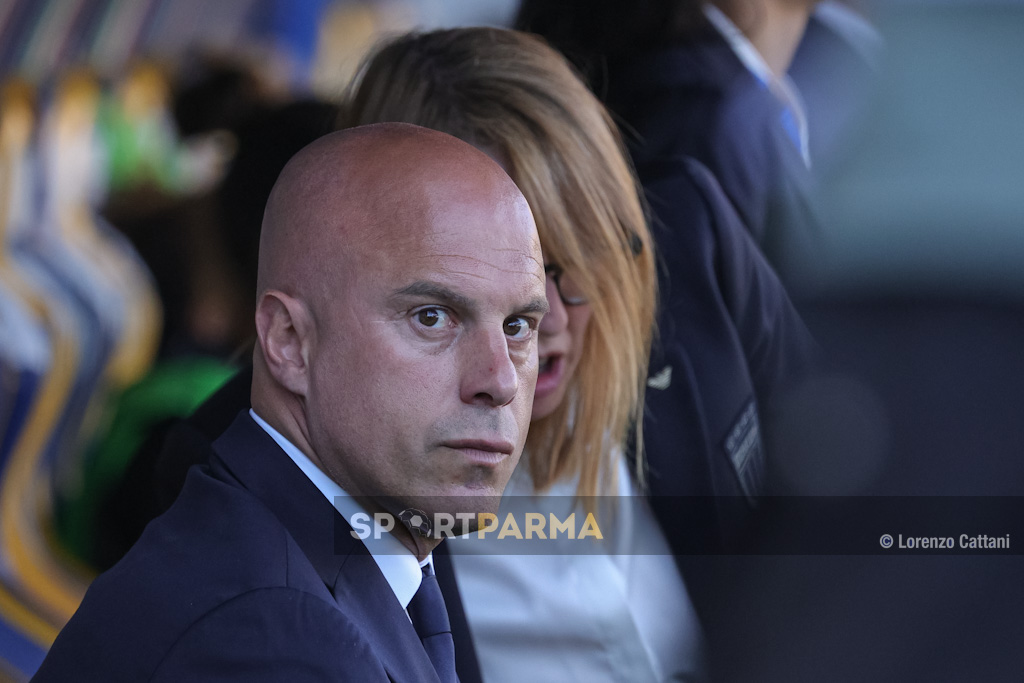 Soncin: «Italia, indicazioni positive. Anche le donne possono fare bel gioco» 1 Italia femminile vs Svezia femminile 0 0 allo stadio Tardini di Parma 5a giornata womens Nations League 2024 2025 il ct Andrea Soncin