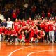 Mazzei Architects Saturno Guastalla 71 64 gara2 quarti di finale playoff Divisione Regionale 2 s.s. 2024 2025 foto finale di gruppo per i Diavoli Rossi che festeggiano il passaggio del turno
