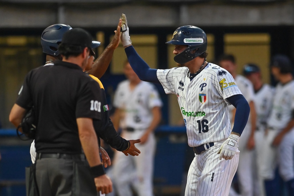 Parma Clima batte Reggio (10-2) e si riprende la vetta solitaria 1 PARMA BASEBALL REGGIO EMILIA GARA 1 CESARE ASTORRI HR 2