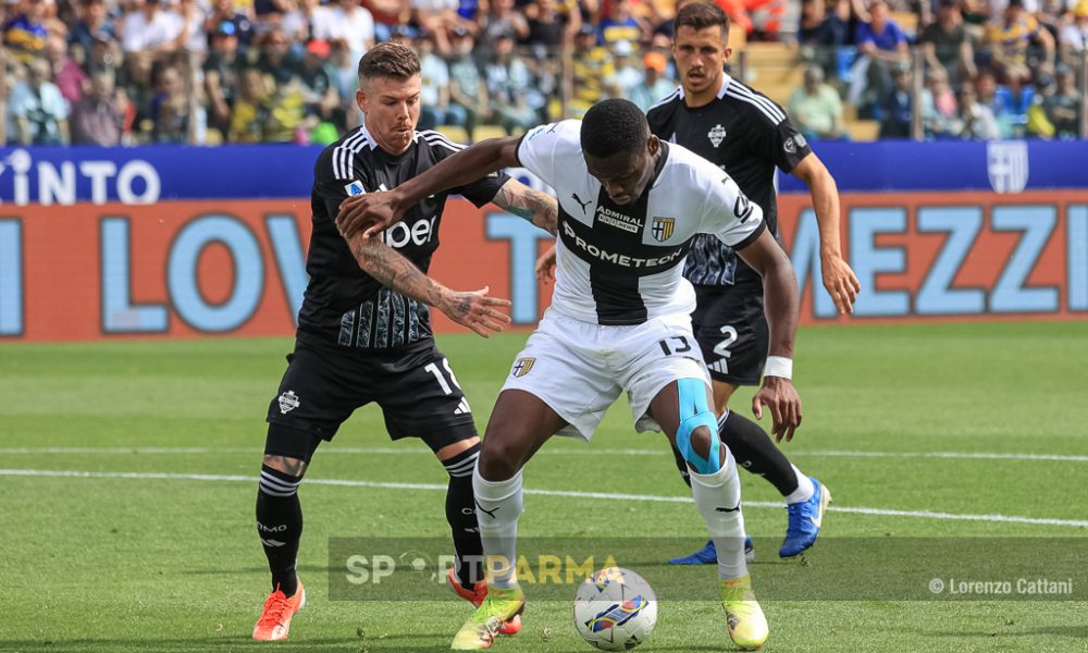 Parma Como 0 1 35a giornata Serie A 2024 2025 Ange Yoan Bonny contenuto da Alberto Moreno