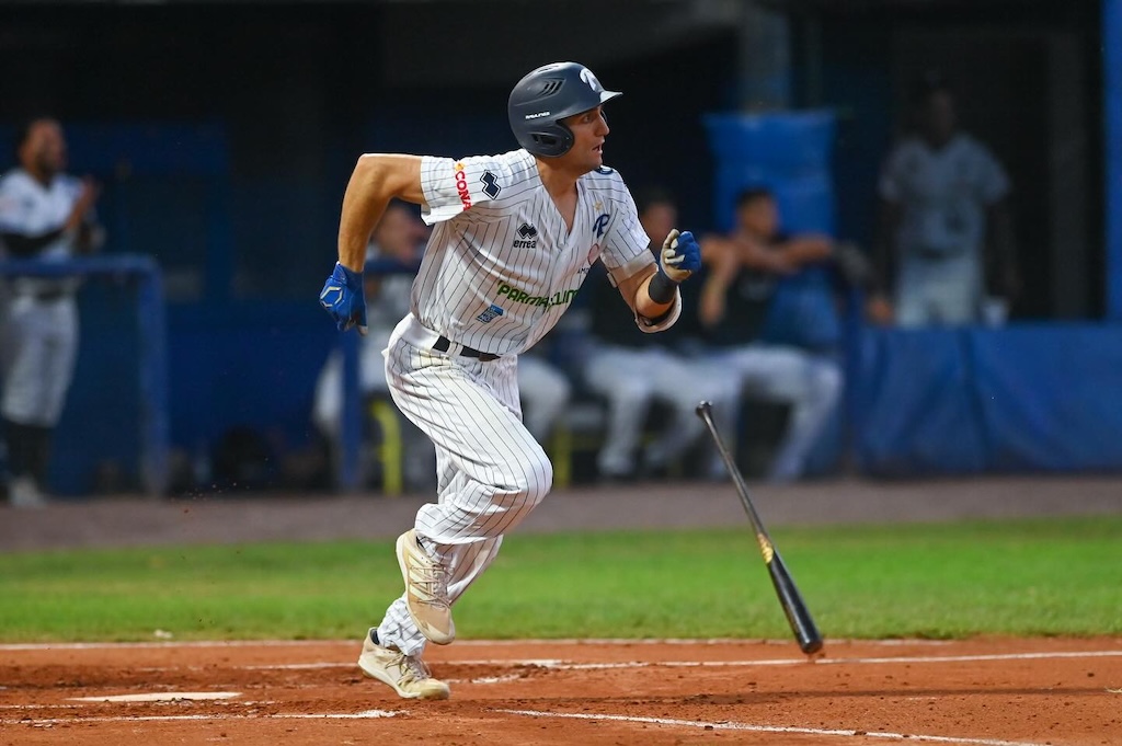 Parma Clima al primo stop: Macerata vince 4-1 1 Tommaso Battioni cento valide in campionato con la divisa del Parma Clima foto Corrado Benedetti