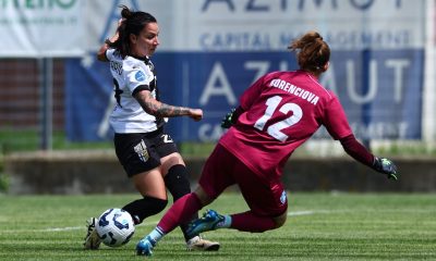Zhanna Ferrario contro il portiere locale in Freedom Parma 1 2 30a giornata Serie B femminile 2024 2025