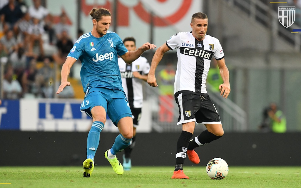 Parma, ancora la Juve al debutto: 4 precedenti, tutti negativi 1 Adrien Rabiot e Antonino Barilla in Parma Juventus 0 1 24.08.2019 1a giornata Serie A 2019 2020