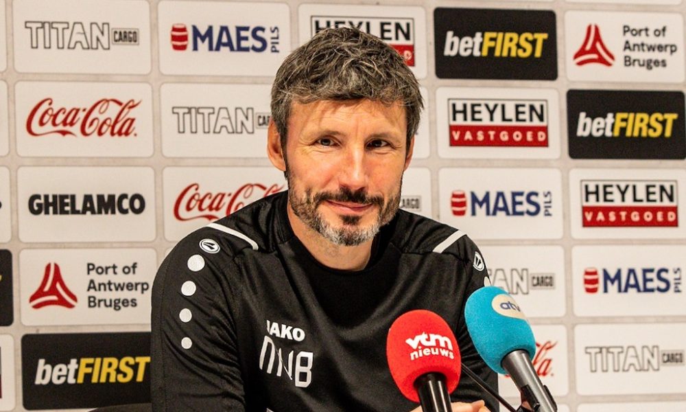Mark Van Bommel allenatore Royal Antwerp FC