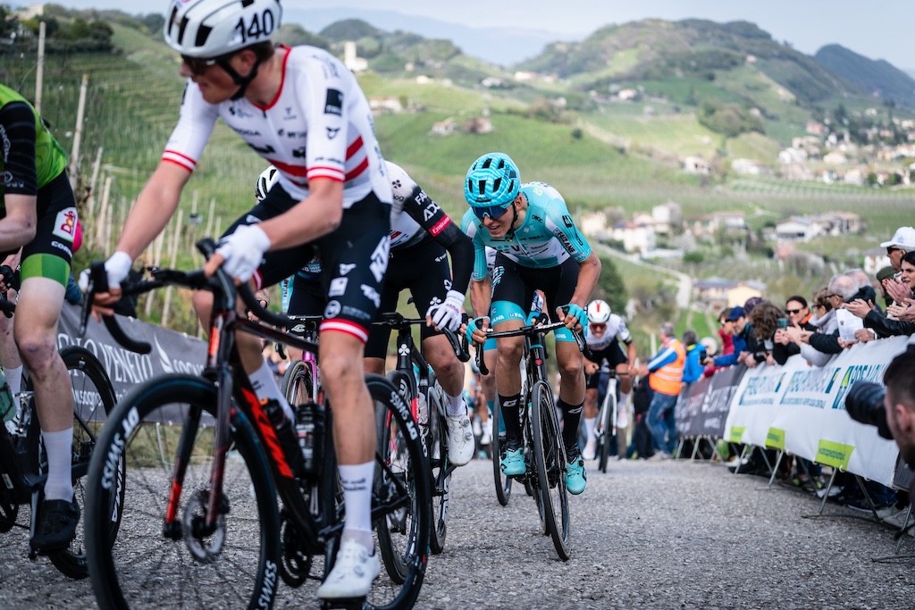 VF Group Bardiani: la formazione per il Giro Next Gen 1 VF Group Bardiani CSF Faizane scalata