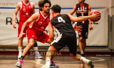 Valtarese Basket Mazzei Architects Cus Parma Basket 69 71 gara2 finale playoff Divisione Regionale 2 s.s. 2024 2025 Andrea Gonzato difende