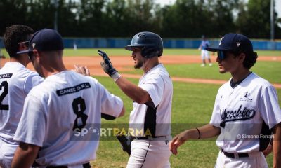 congratulazioni in Camec Collecchio Platform TMC Poviglio 6a giornata Serie A baseball 2025 foto Simone Ferrari