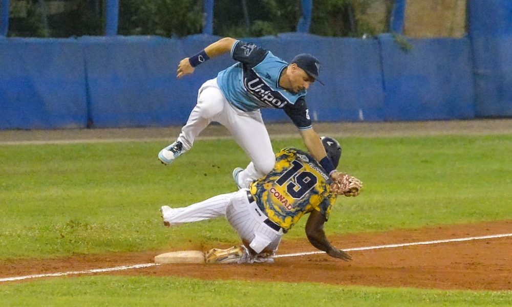 Gara 1: il Parma Clima cade a Bologna, l'Unipol si impone 4-1 7 unipol bologna vs parma clima agrettigeraldo PhotoBass