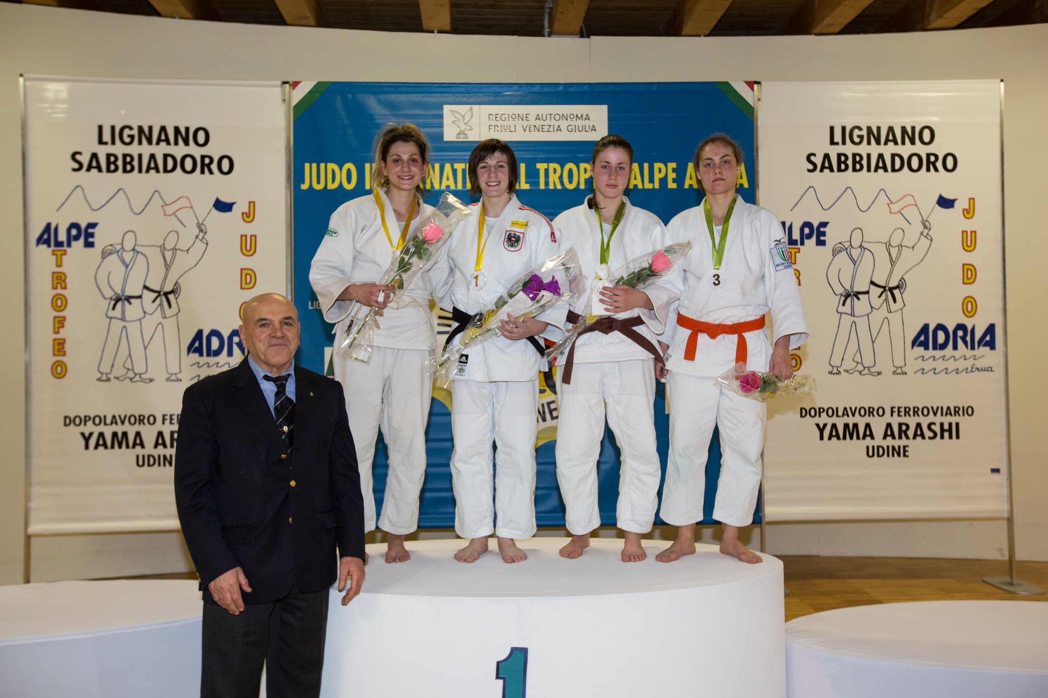 Podio 63kg 451978482