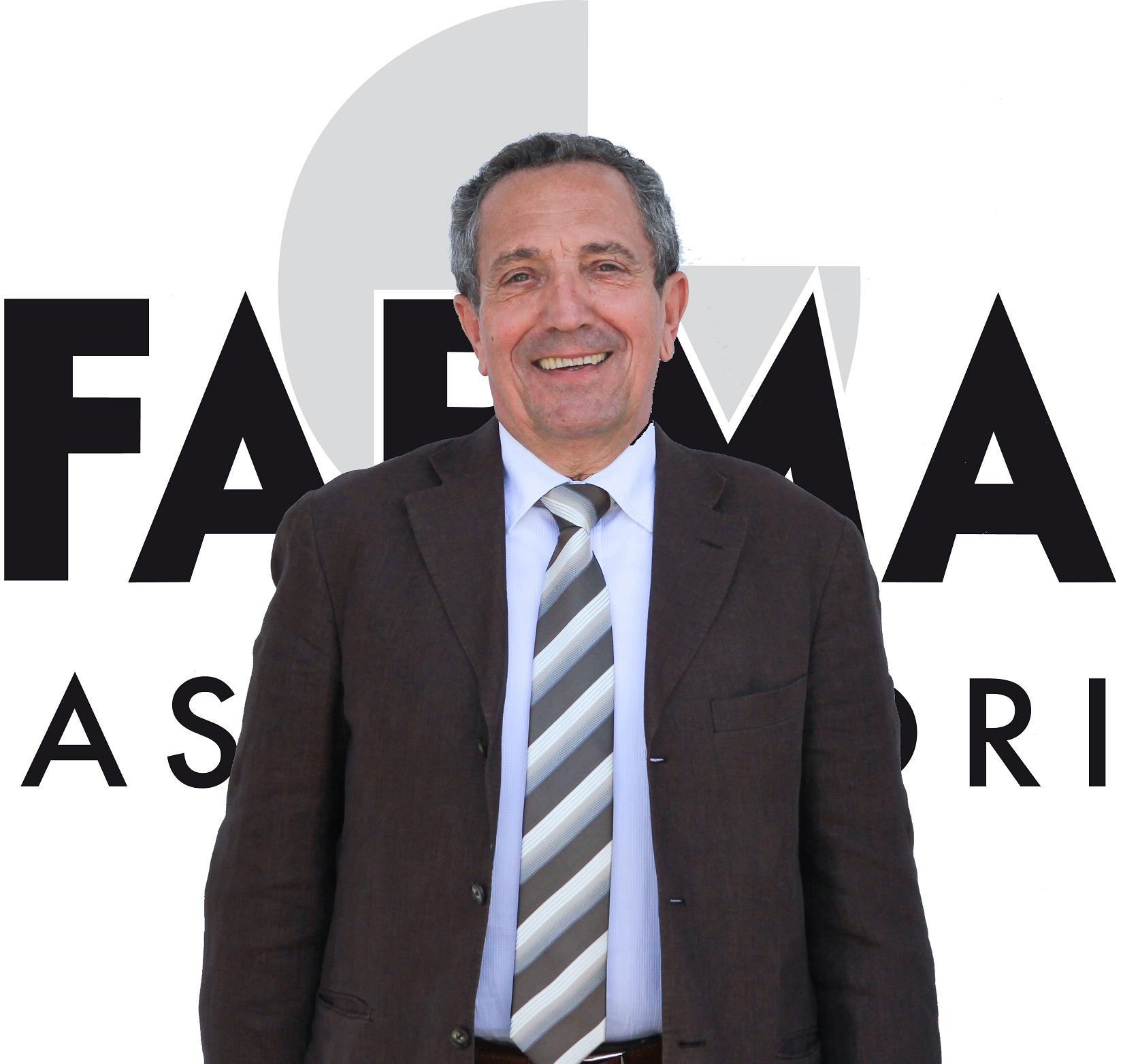 Pres Gianni Ferrarini 371835633